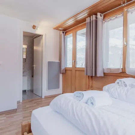 Dans Beau Village De Suisse Appartement