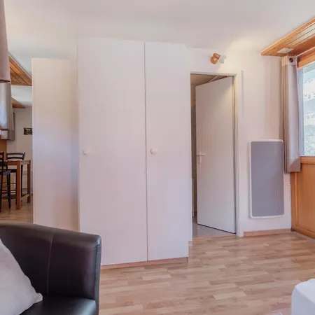 Dans Beau Village De Suisse * Grimentz